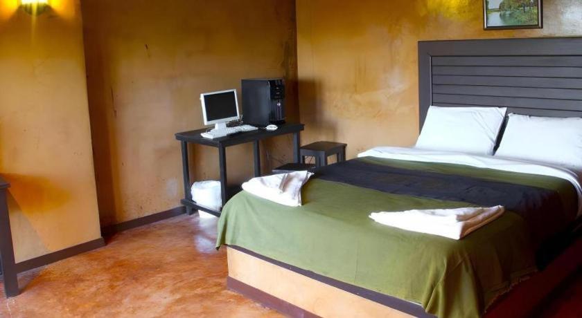 Thaton Hill Resort Meaj Kültér fotó