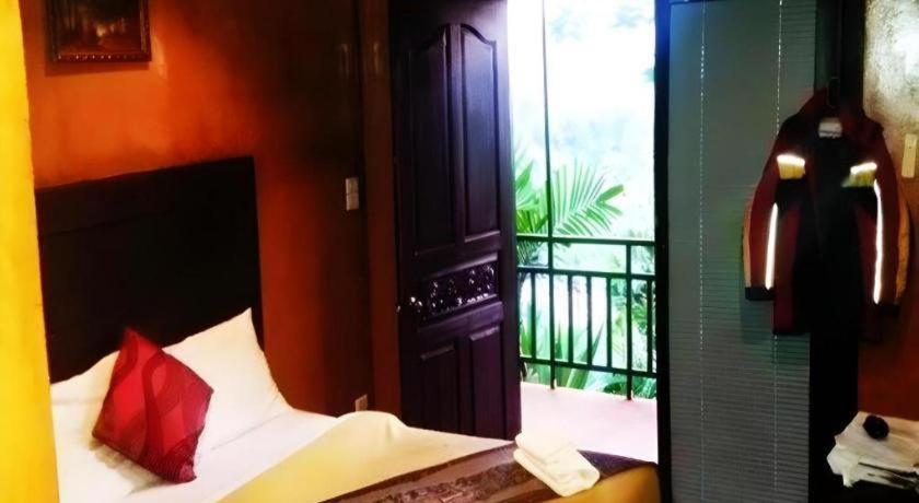 Thaton Hill Resort Meaj Kültér fotó